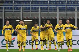 Presso gli antichi greci, grido di esultanza guerresco | eia! Serie A Sampdoria Genoa Finisce 1 1 Scamacca Risponde A Jankto Foto