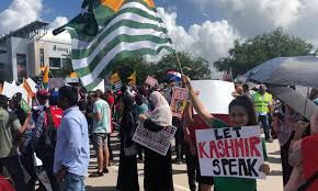 Embark on a boat stay for an unforgettable experience. Trump Modi Show Unity At Houston Rally Protesters Raise Rights Of Kashmiris Outside Venue World Dawn Com