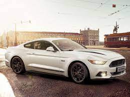 However, as such a strong seller for ford, the mustang benefits from a more recent refresh. Ford Mustang Black Shadow Edition 2017 Erste Infos