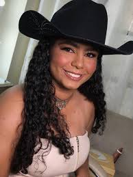 MAQUIADORA EM RIBEIRÃO DAS NEVES (@jessicamarthinsmakeup) • Instagram  photos and videos