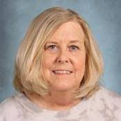 Elissa Daniel's Instagram, Twitter & Facebook