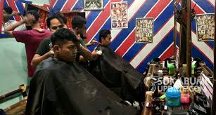 Jubah pangkas rambut yang berguna untuk menghindari pakaian anda terkena potongan rambut ketika memotong. Light Dark Sukabumiupdate Berita Sukabumi Jawa Barat Nasional Internasional Multimedia Infografis Video Podcast Tekno Aplikasi Game Komputer Gadget Science Gaya Hidup Gaya Hidup Travel Sehat Kuliner Entertainment Fashion Kecantikan