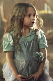 A selfie reúne algumas das melhores imagens da atriz abigail breslin. A Swing And A Miss Valet Of The Ultravixens