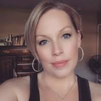 Jennifer Meeker's Instagram, Twitter & Facebook