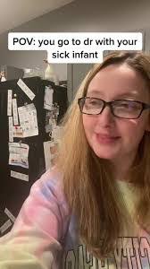 Kara Pickering's Instagram, Twitter & Facebook