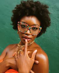 Vontélle Eyewear & Accessories