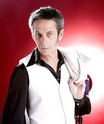 Alfredo arturo castro gómez (santiago, 19 de diciembre de 1955) es un actor y director de teatro chileno. Arayaventi On Twitter El Frula Otro Tremendo Personaje De Alfredo Castro Un Grande Https T Co Nokouygebb