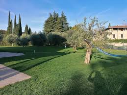 Stonehenge, insomma, sarebbe non solo un tempio, ma anche un calendario. B B Solstizio D Estate Appartamenti E Camere Updated 2021 Tripadvisor San Felice Del Benaco Vacation Rental