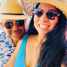 Anel Cortez's Instagram, Twitter & Facebook