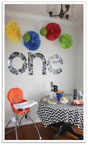 Cute Birthday Ideas For 1 Year Old Boy One Year In A Flash This Blog Has A Ton Of Cute 1 Yr Old Ideas Check It Out Boy Birthday Parties First Birthdays One Year Birthday
