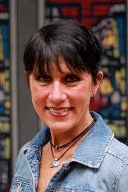 Tracy Hoover's Instagram, Twitter & Facebook