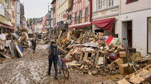 Maybe you would like to learn more about one of these? Nach Unwetter Katastrophe In Deutschland Drohen Jetzt Erneute Gewitter Welt