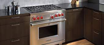 Clearance from cutout to nearest vertical wall or cabinet on left side of the unit below the 15 min. 30 Ranges Vs 36 Ranges Why The Price Jump Factory Builder Stores Premium Appliances And Custom Cabinets