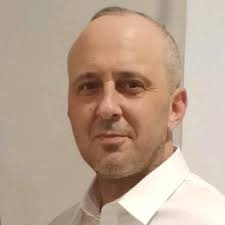 I had the honour to present Mr Aaron Harmer MBA, MAICD with a Director  General Fuel Services Branch Certificate of Appreciation which recognised  his contributions to the Defence Fuel Supply Chain. |