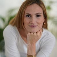 Paula Haas's Instagram, Twitter & Facebook