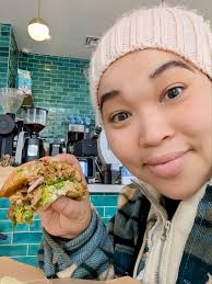 Adding arugula/spinach to a breakfast sandwich
