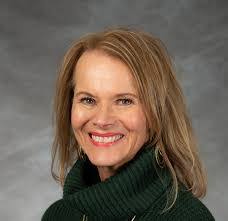 Heidi Gross's Instagram, Twitter & Facebook