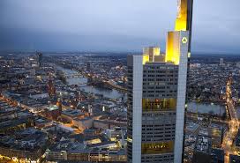 Commerzbank's core markets are germany and poland. Commerzbank Tower Bank Verkauft Konzernzentrale An Sudkoreaner