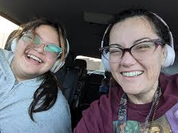 Tara Slocum's Instagram, Twitter & Facebook