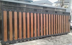Pintu gerbang besi minimalis kombinasi kayu contoh pintu gerbang minimalis. Aneka Pagar Kayu Minimalis Harga Pintu Kusen Kayu Jati Blora