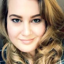 Caitlyn E. Lloyd (@CaitlynELloyd)