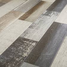 To enhance the look of your worktops consider adding coordinating upstands. Worn Wood Grey Matt Wood Effect Porcelain Wall Floor Tile Pack Of 11 L 600mm W 150mm Diy At B Q