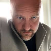 Erik Hoekstra's Instagram, Twitter & Facebook