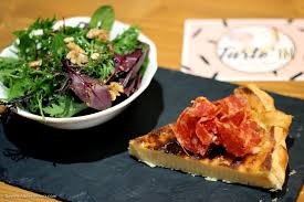 Tarte In Nouveau Concept De Bar A Tartes Ephemere S Installe Au Restaurant L Ardoise Rouge A Nice Quartier Liberation Du 1er Au 14 Janvie Repas Bar Cuisine