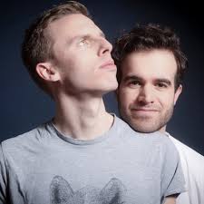 Harry and Chris (@harryandchris)