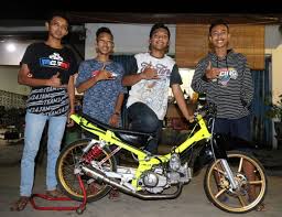 Cara modifikasi motor vega r 2005 lengkap dan simple modifikasi. Gttc Sidoarjo Yamaha Vega Tim Baru Wajah Lama Siap Ramaikan Sleep Engine