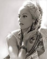 Elle MacPherson photographed by Jacques Malignon, 1980 Click for full image