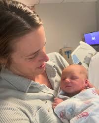 Welcome to the world Evan James Hornell! 7lbs 4 oz 21 inches long. We're so  excited and honored to be your grandparents!!