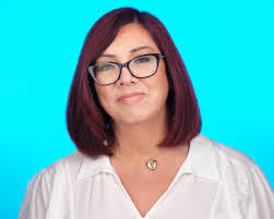 Kelly Mcalpine's Instagram, Twitter & Facebook