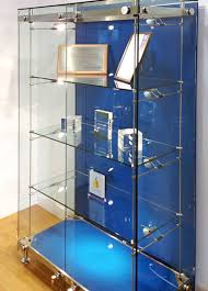Cases are available in a number of designs to serve the different needs of retail stores, restaurants, collectors, and museums. Glass Trophy Cabinets Custom Made Bespoke Cabinets Shopkit