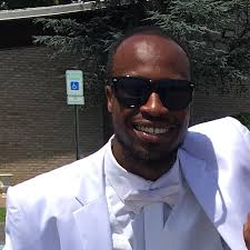 RaShawnda Person and Medric Mills IV's Wedding Website