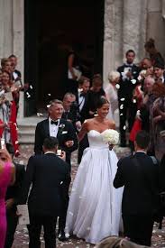 Bastian Schweinsteiger Ana Ivanovic Eskuvo Sztareskuvo Simple Wedding Gowns Wedding Gowns Vintage Celebrity Wedding Dresses