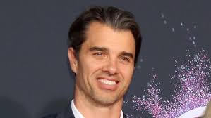 Mike Mahan's Instagram, Twitter & Facebook