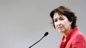 La ministra maría luisa brahm fue elegida como presidenta del tribunal constitucional, en votación divida del pleno extraordinario del organismo. Mqz6jvi7xj1elm