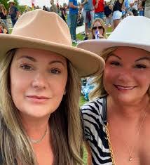 Patricia Luzzi's Instagram, Twitter & Facebook