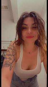 Jocelyn Leon (@itz_ajoy)