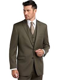 For $500 neither men's warehouse nor jos a bank are worth your time. Suits Lauren By Ralph Lauren Olive Vested Suit Men S Wearhouse But Maybe In Chocolate Suits Clothing Mens Outfits Olive Vest