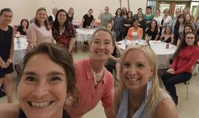 Cynthia Daoust, Auteure added a...