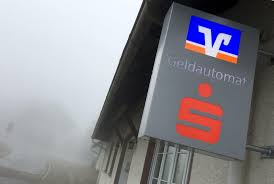 Wir freuen uns auf ihren besuch. Sparkasse Und Volksbank Starten Mit Gemeinsamen Filialen