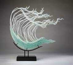 Flowing Glass Sculptures Inspired By The Ocean And Undersea Creatures Sculptures Glass Art Glass Art Sculpture