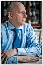 DIRK MICHIELSENS “Katoen Natie combineert de voordelen van een kleine  organisatie en een multinational.”