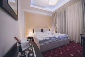 Boulevard hotel heeft een perfecte ligging. Hotel Bulevard Predeal In Predeal From 50 Trabber Hotels