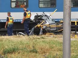 Az m1 aktuális csatorna vasárnap délutáni műsorában elhangzott, hogy a siófoki kórházba tizenegy embert vittek a mentők, közülük hármat vettek fel a kórház osztályaira. Uvoltottunk Hogy Tolasson Hatrebb Mert Jon A Vonat Helyszini Beszamolo A Siofok Balatonszabadi Vonatbalesetrol Likebalaton