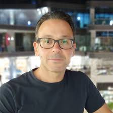 Is this picture from Tomorrowland Speedway queue?