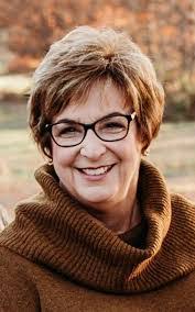 Donna Sproul's Instagram, Twitter & Facebook