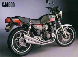 ヤマハ xj400 1980 1984 空冷4ストローク2バルブdohc直列4気筒 最高出力 45ps 10 000rpm 通称 ペケジェイ ネイキッドブームにより後継車種xjr400が作られる バイク 400 旧車バイク 古いバイク